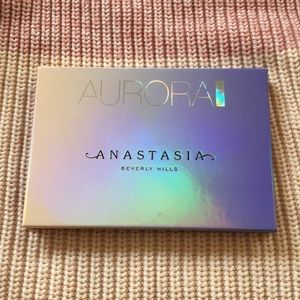Anastasia Beverly Hills ~ Aurora Glow Kit